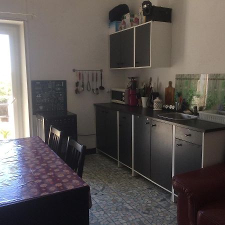 Appartement Sur Sommieres Jusqu'A 6 Personnes Kültér fotó